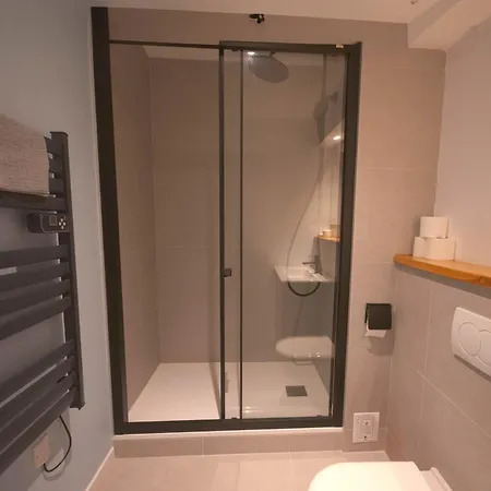 Kings And Queens - Renove - Notre-dame Апартаменты *